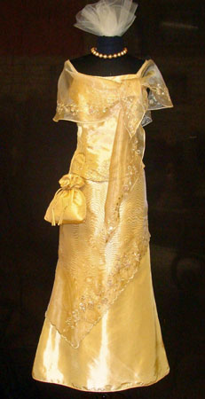 Designer   Formal Dress with pouch bag
